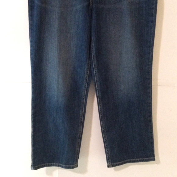 LEE WOMEN'S FREMONT HIGH RISE CROPPED STRAIGHT DENIM JEANS SIZE 31 LARGE NWT - Picture 7 of 10